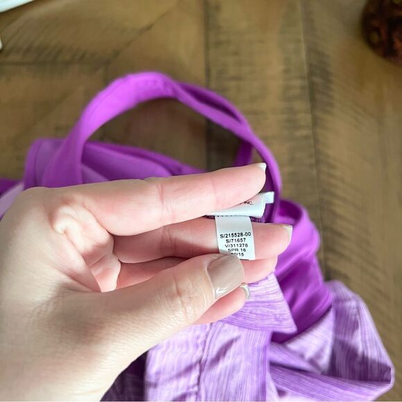 Athleta Criss Cross Back Tank Built-In Sports Bra Women's Purple Size S - Picture 8 of 8